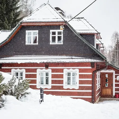 Roubenka Anna شاليه